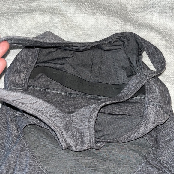 Lululemon gray tank - 8 - Picture 6 of 7